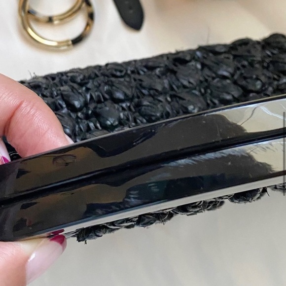 [SOLD] Woven Rattan Snap Closure Clutch Bag - Gorgeous! - Picture 4 of 5